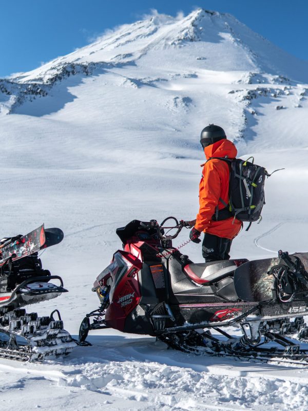 2023 Titi moto volcan